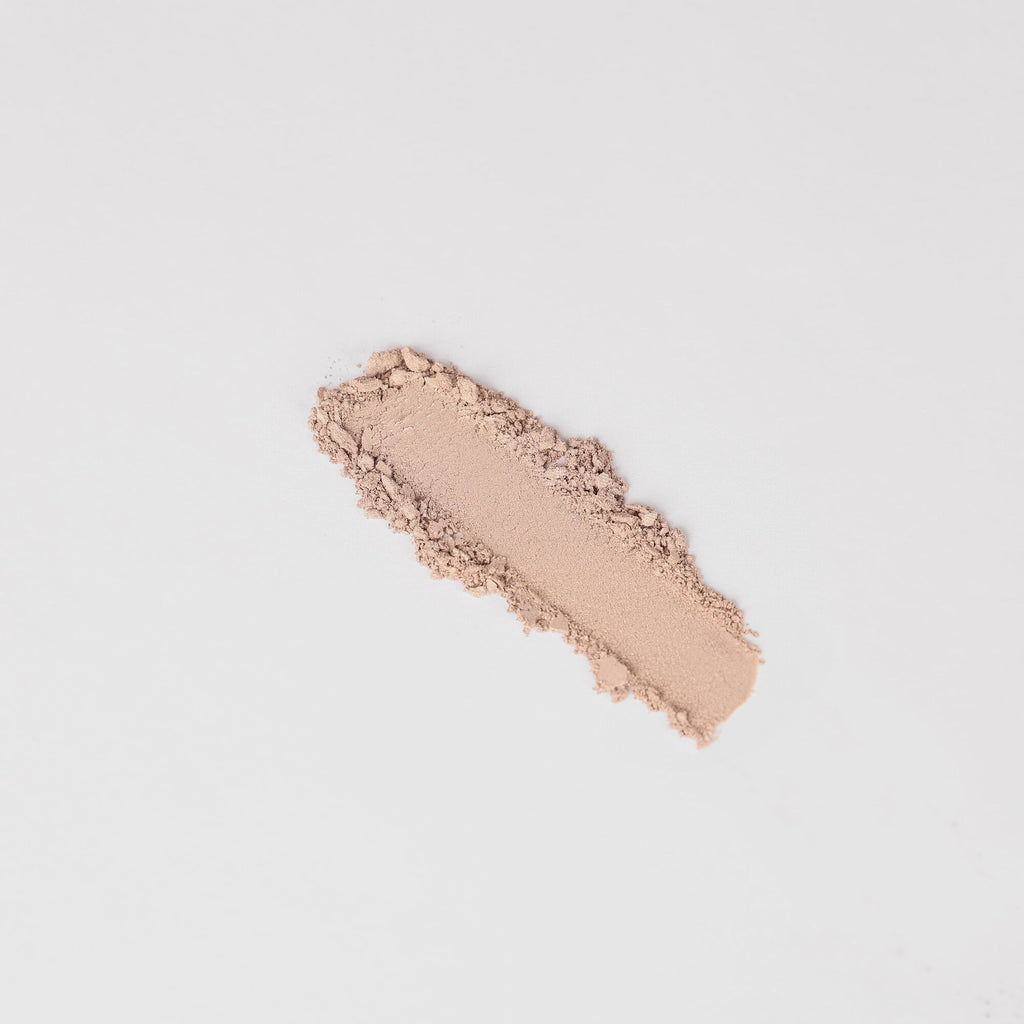Glow Pressed Eyeshadow: Buildable Long-Lasting Luminous Pigment