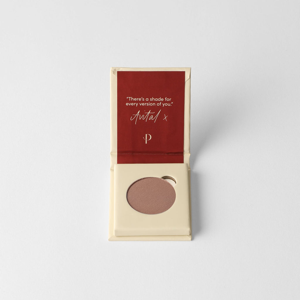 Single pan of Matte Pressed Eyeshadow in a minimalist, blendable formula.