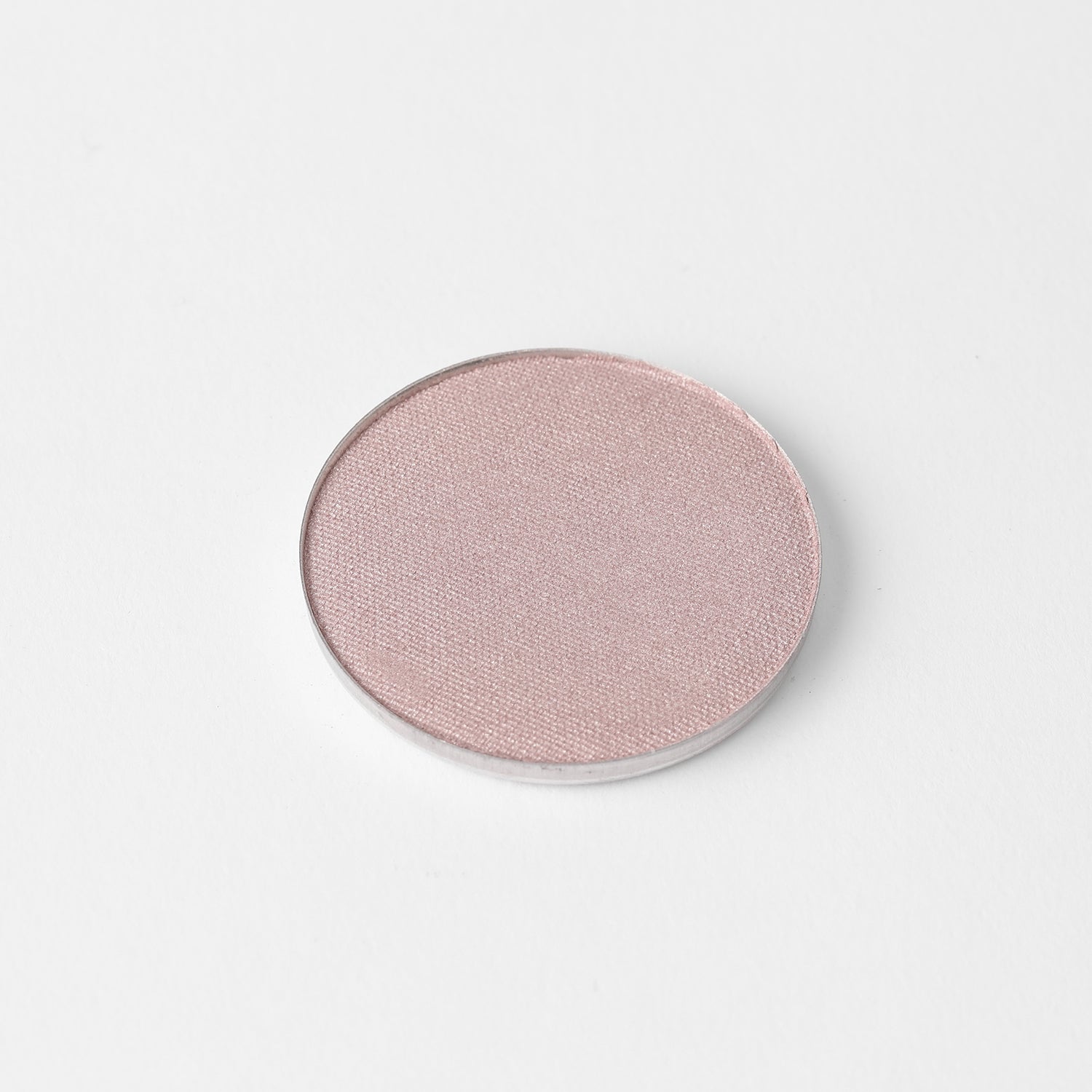 Buildable Vegan Highlighter: Glow and Matte Finishes