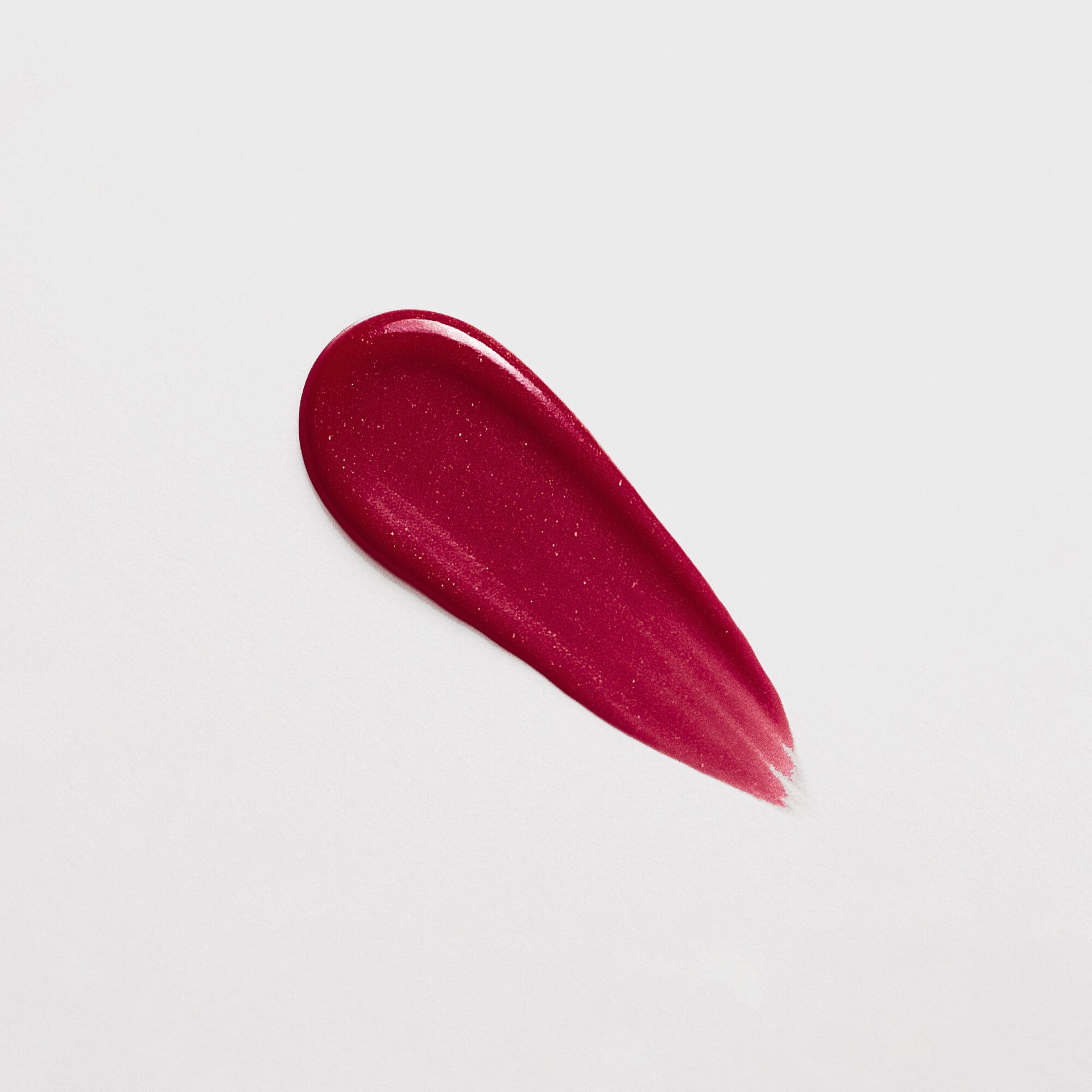 High-Shine Vegan Lip Gloss Wand for Nourished Lips