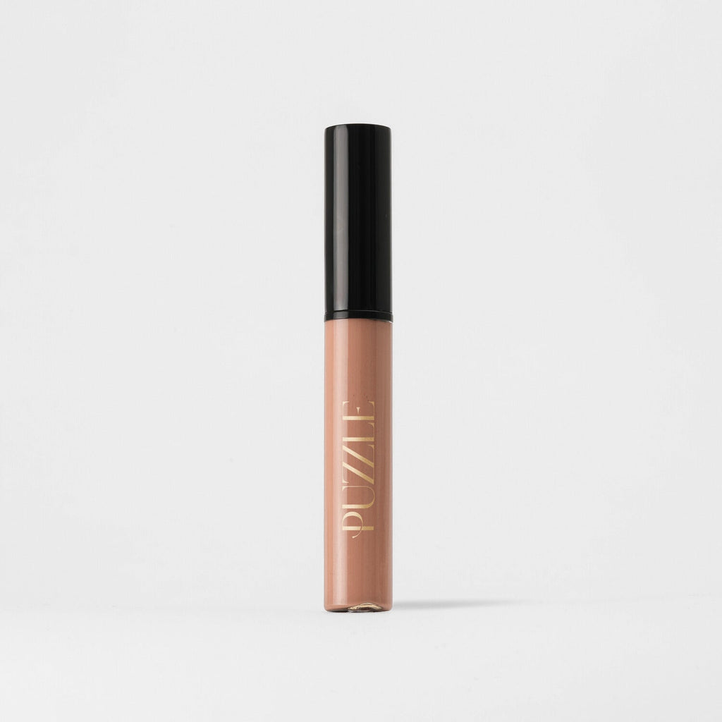 Velvety-soft matte lip stain in a range of shades from nude to fuchsia.