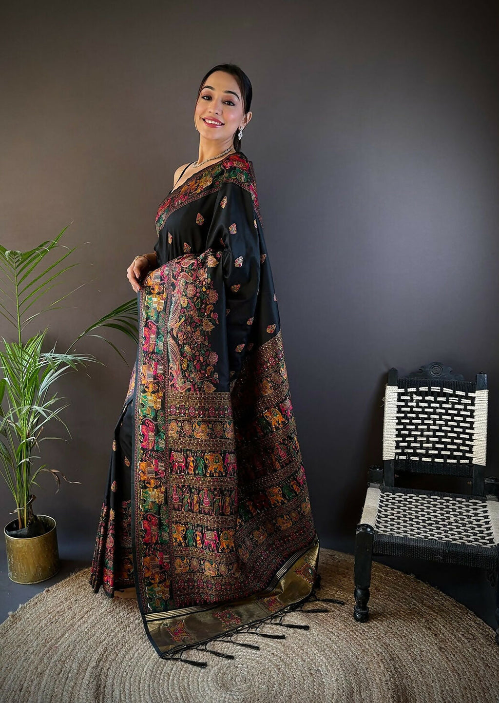 Black Meena Weaves Soft Silk Saree with Unstitched Blouse Piece