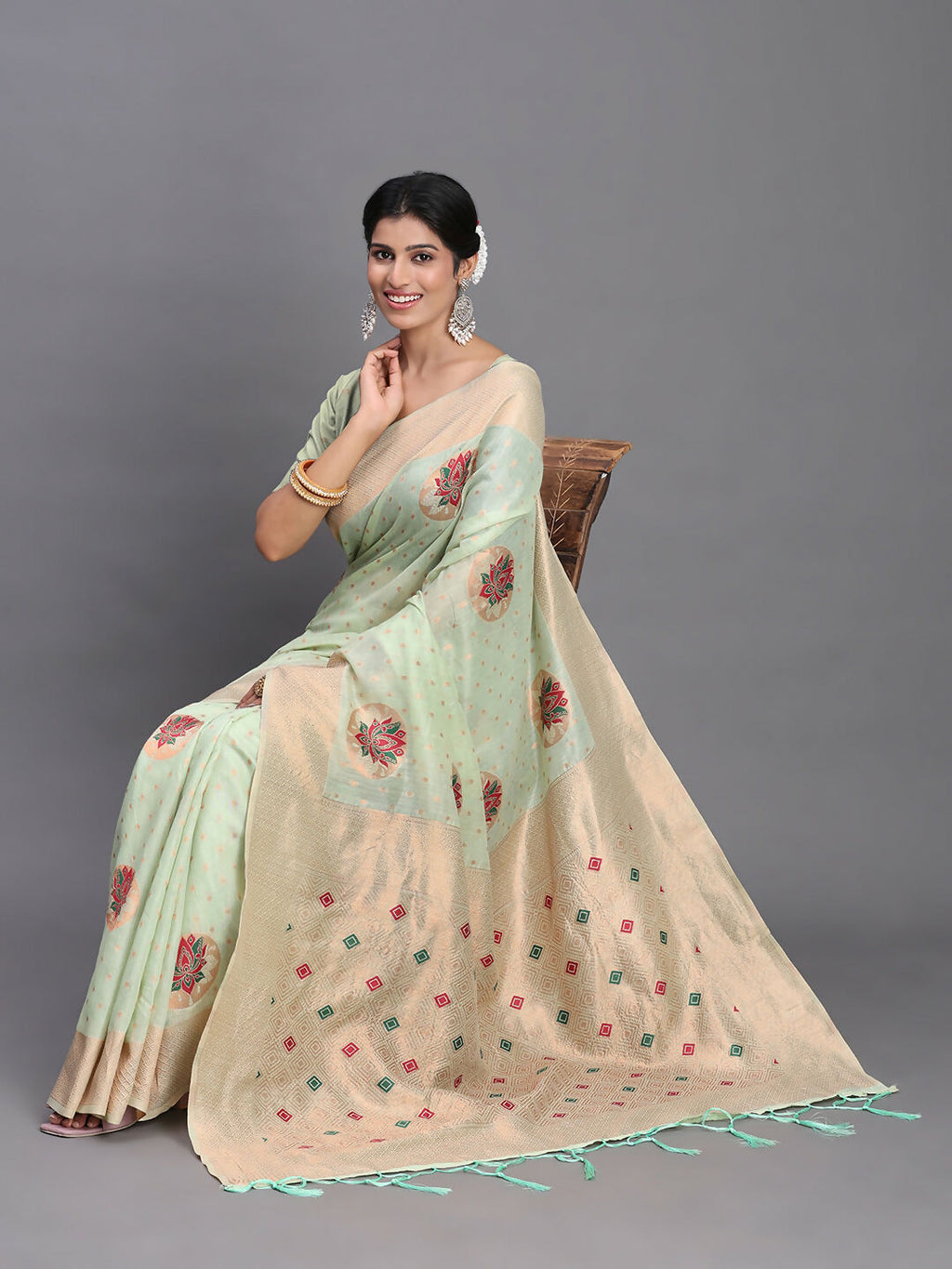 Light Green Linen Cotton Saree with Matching Blouse