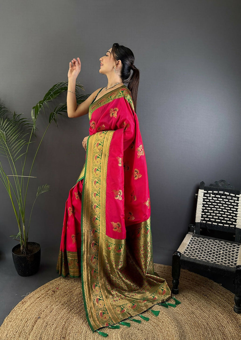 Red Woven Banarasi Soft Silk Saree with Blouse Piece
