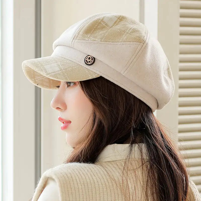 Women's Black Plaid Octagonal Newsboy Cap for Winter - Image 3