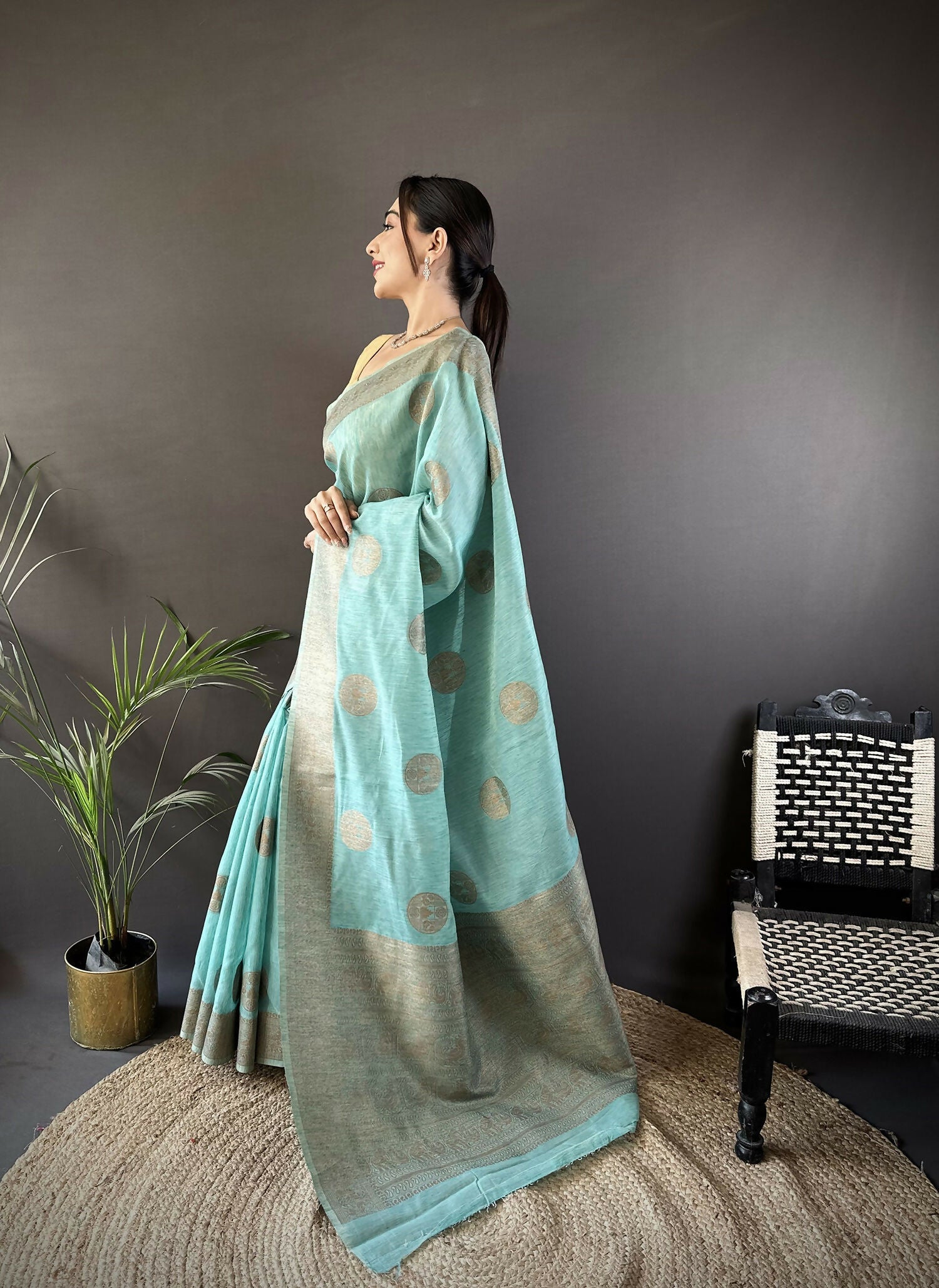 Sky Blue Floral & Paisley Linen Silk Banarasi Saree