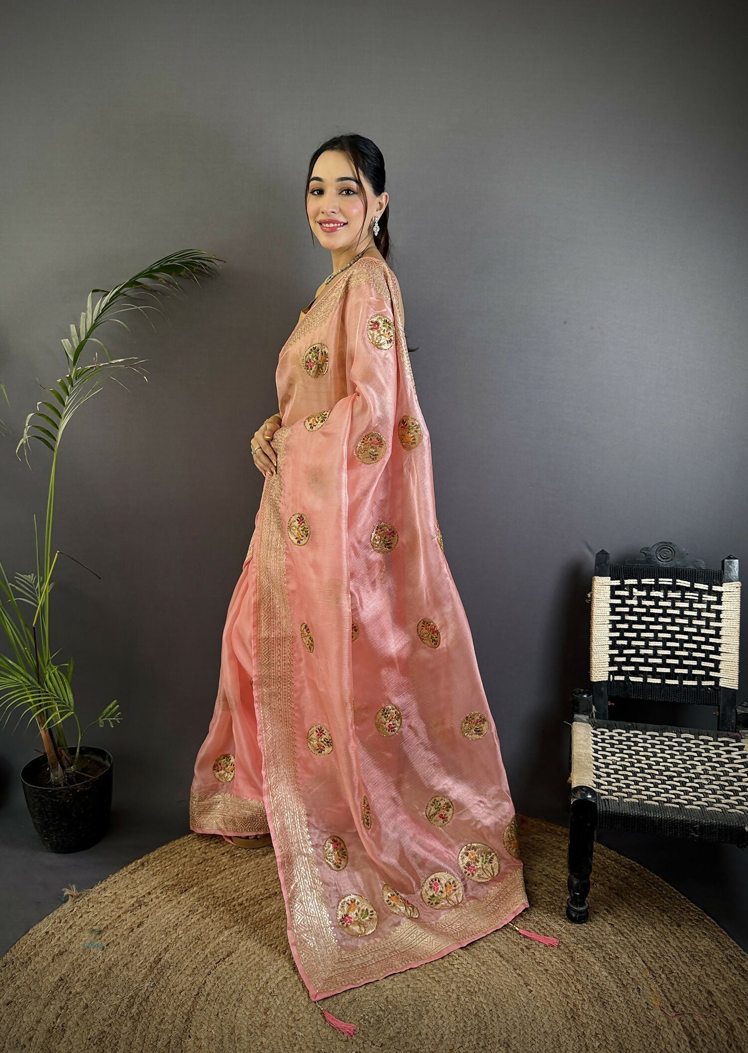 Joban Fashion Baby Pink Handloom Banarasi Organza Silk Khatali Butta Work Saree