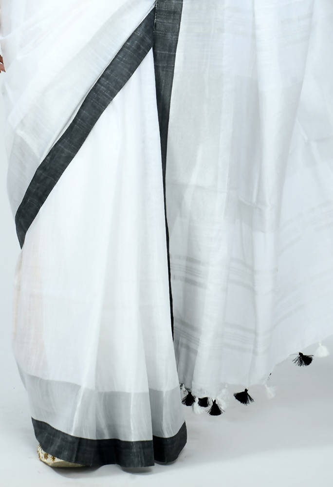 White Bhagalpuri Handloom Silk Saree with Contrasting Black Blouse
