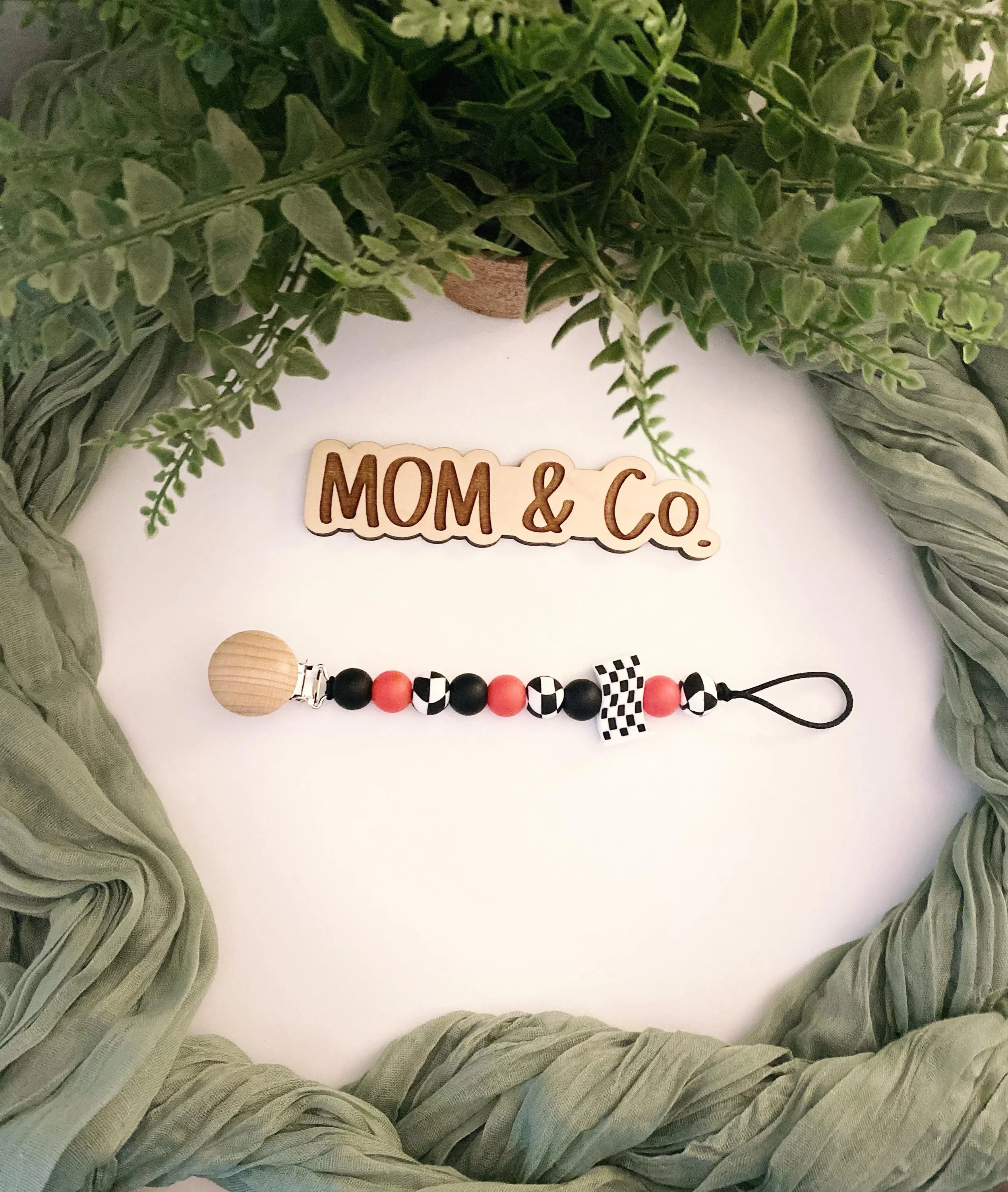 Racetrack Pacifier Clip