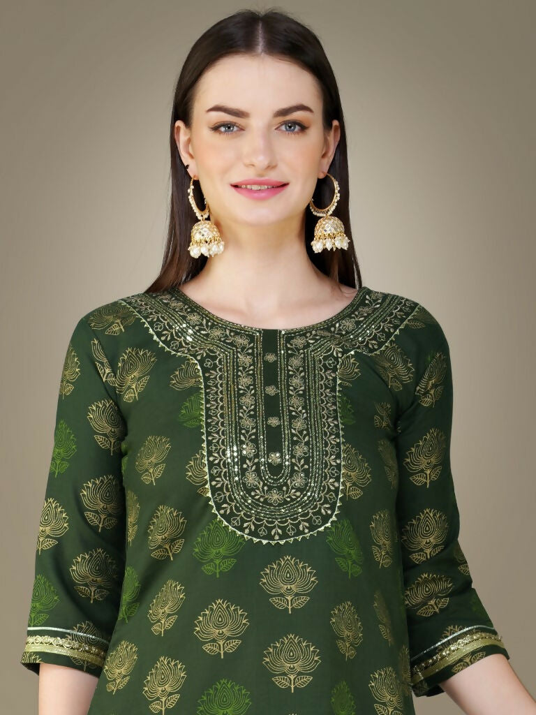 Jyoti Fashion Women's Dark Green Cotton Magic Slub Embroidery & Sequence work Kurta with Trouser & Dupatta