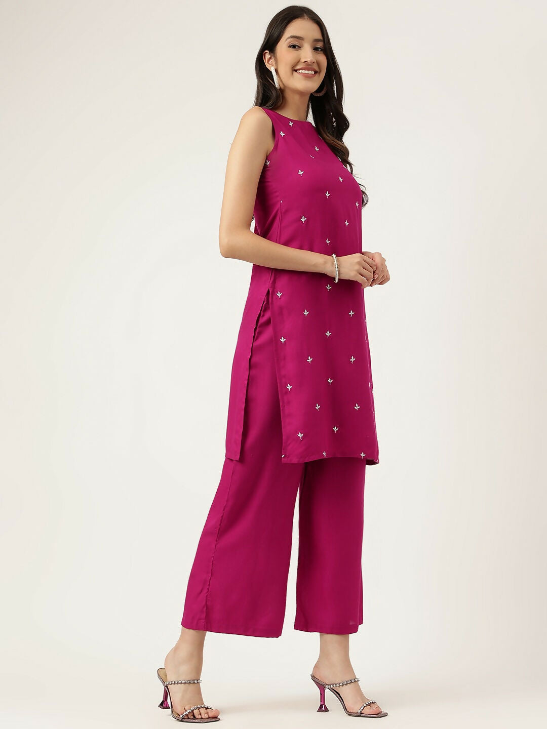 Pink Straight Kurta and Bottom Set with Intricate Embroidery