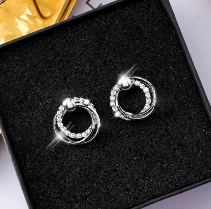 Circle Sparkling Diamond Earrings and Necklace Set