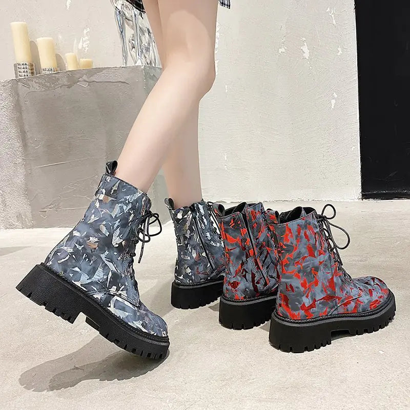 Women's Floral Pattern Combat Martin Boots Winter Lug Sole - Image 12
