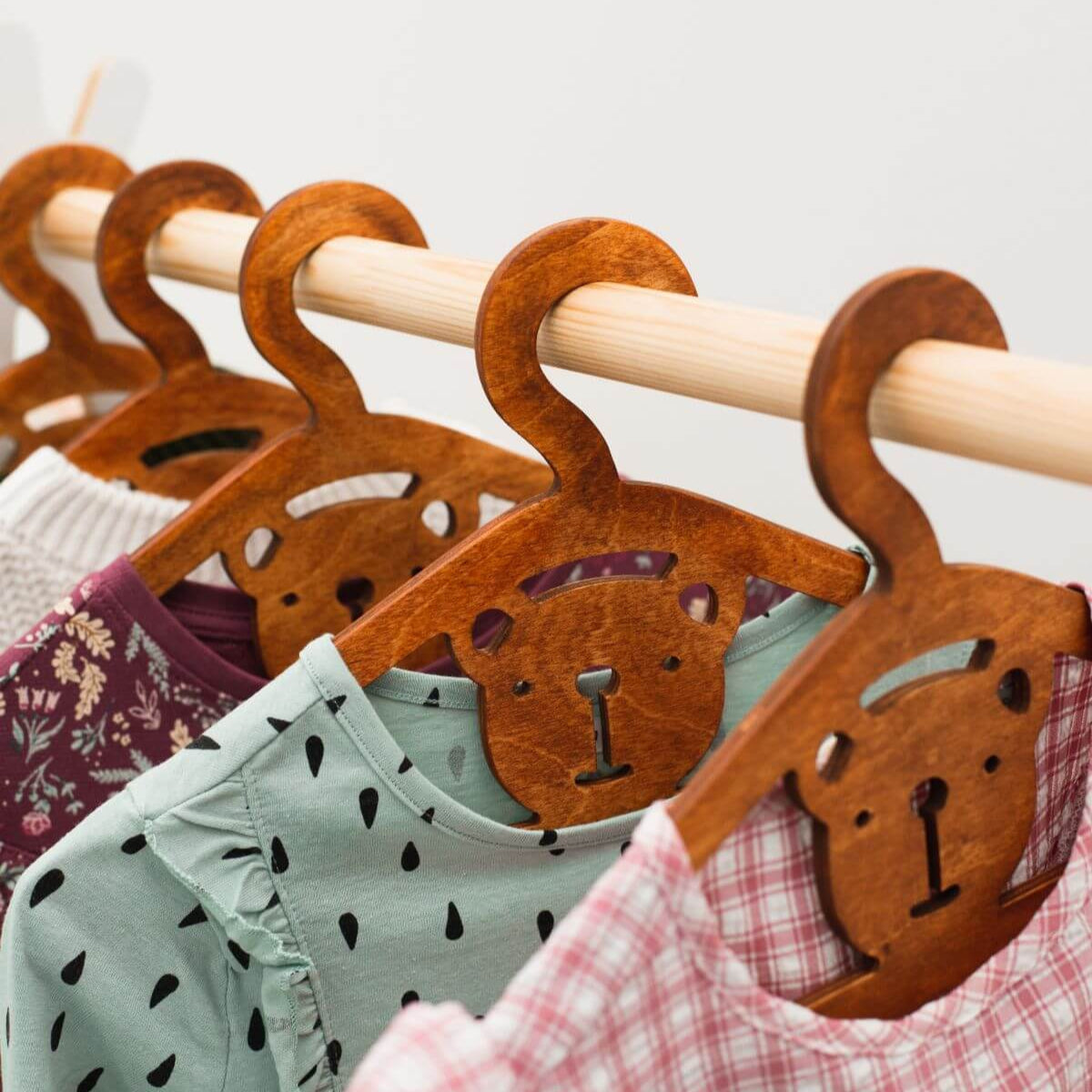 10-Pack Kids Wooden Hangers for Toddler Clothes