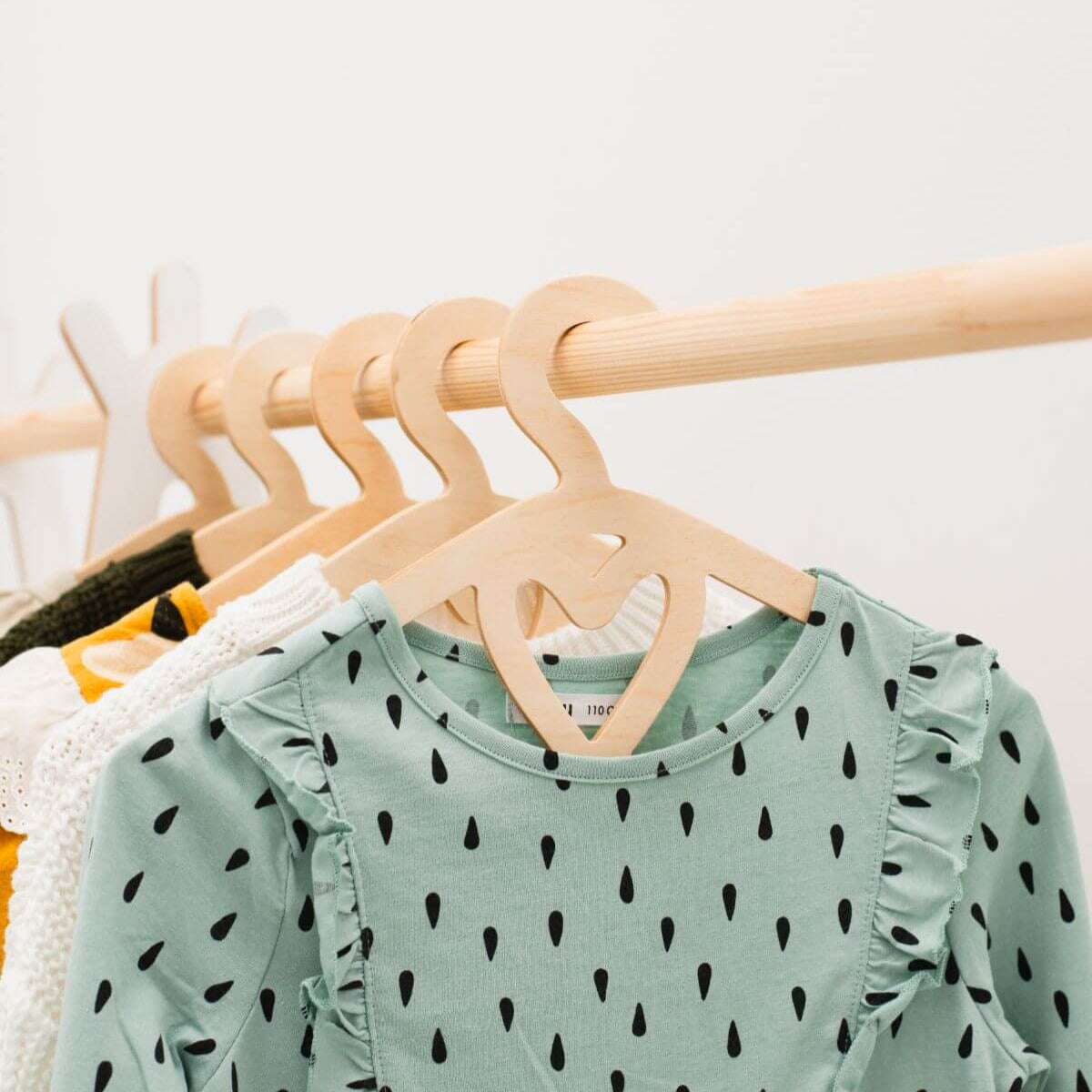 10-Pack Kids Wooden Hangers for Toddler Clothes