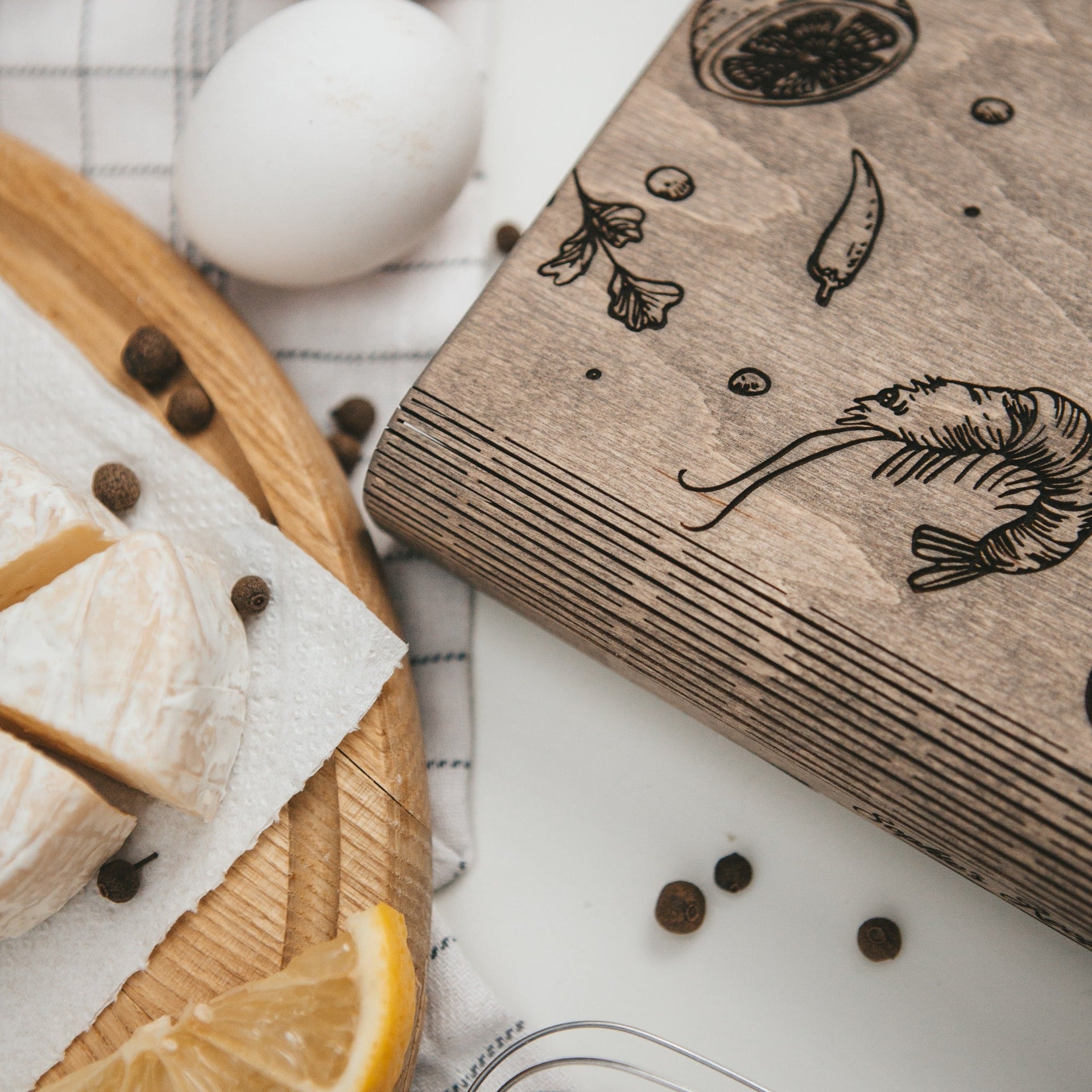 Seafood Wooden Recipe Journal for Coastal Cooking and Fish Dishes