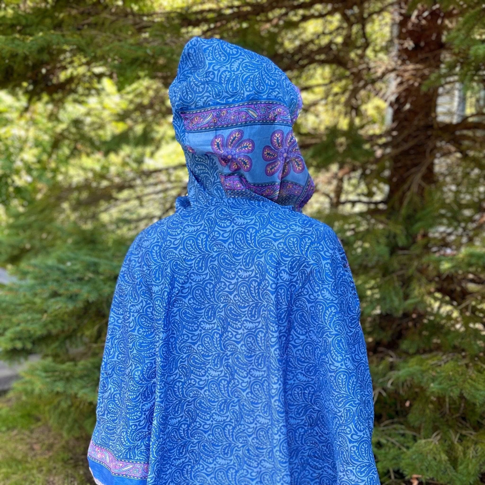 Upcycled Sari Hooded Poncho: Eco-Friendly Bohemian Fall Layer