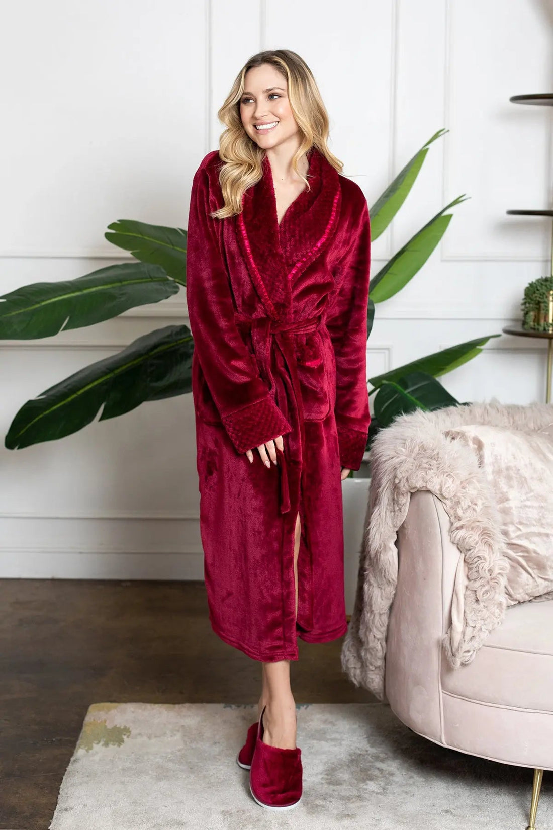Women's Ultra Soft Plush Bathrobe - Cozy Loungewear Spa Robe - Image 3