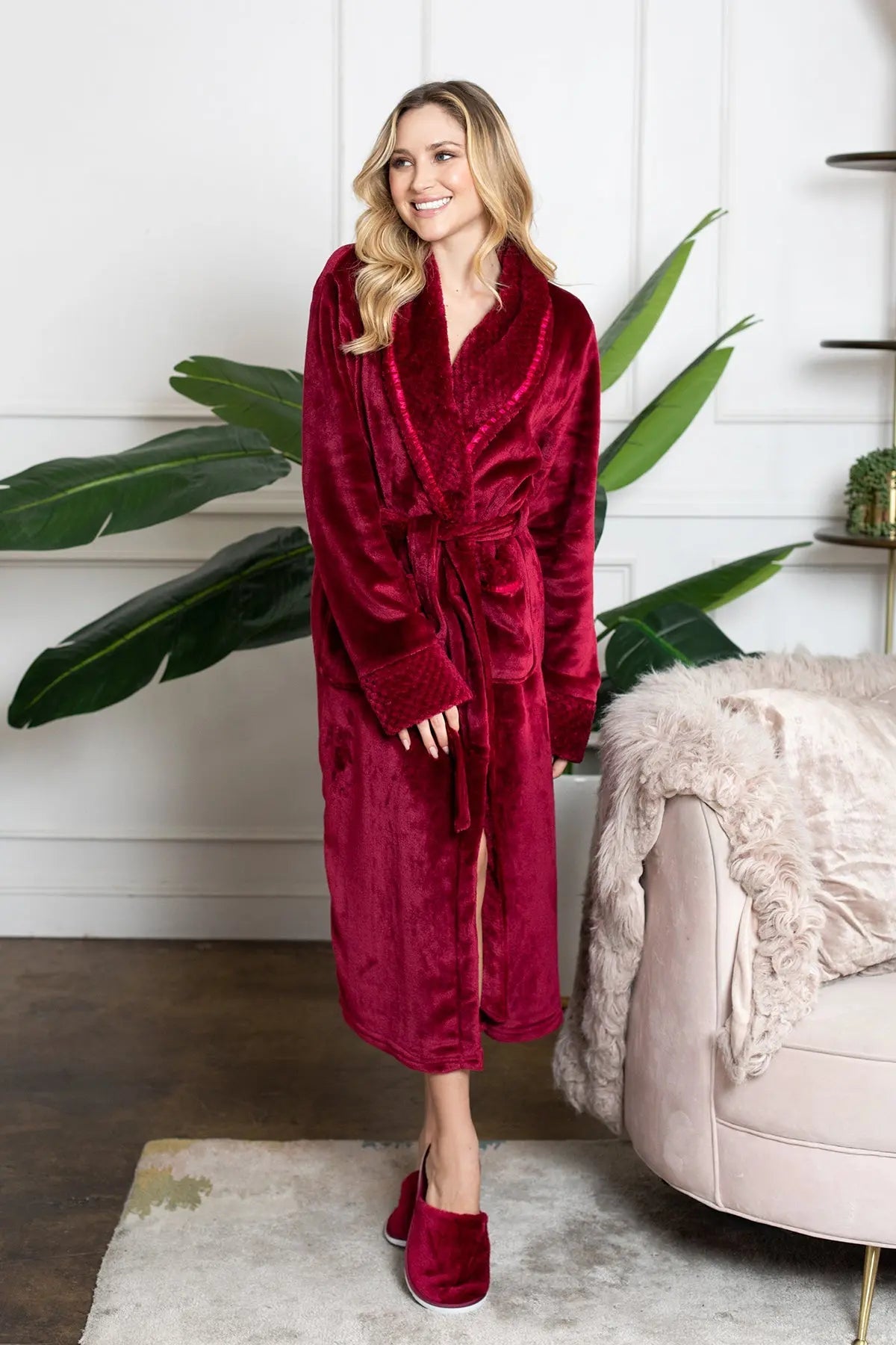 Women's Ultra Soft Plush Bathrobe - Cozy Loungewear Spa Robe - Image 3