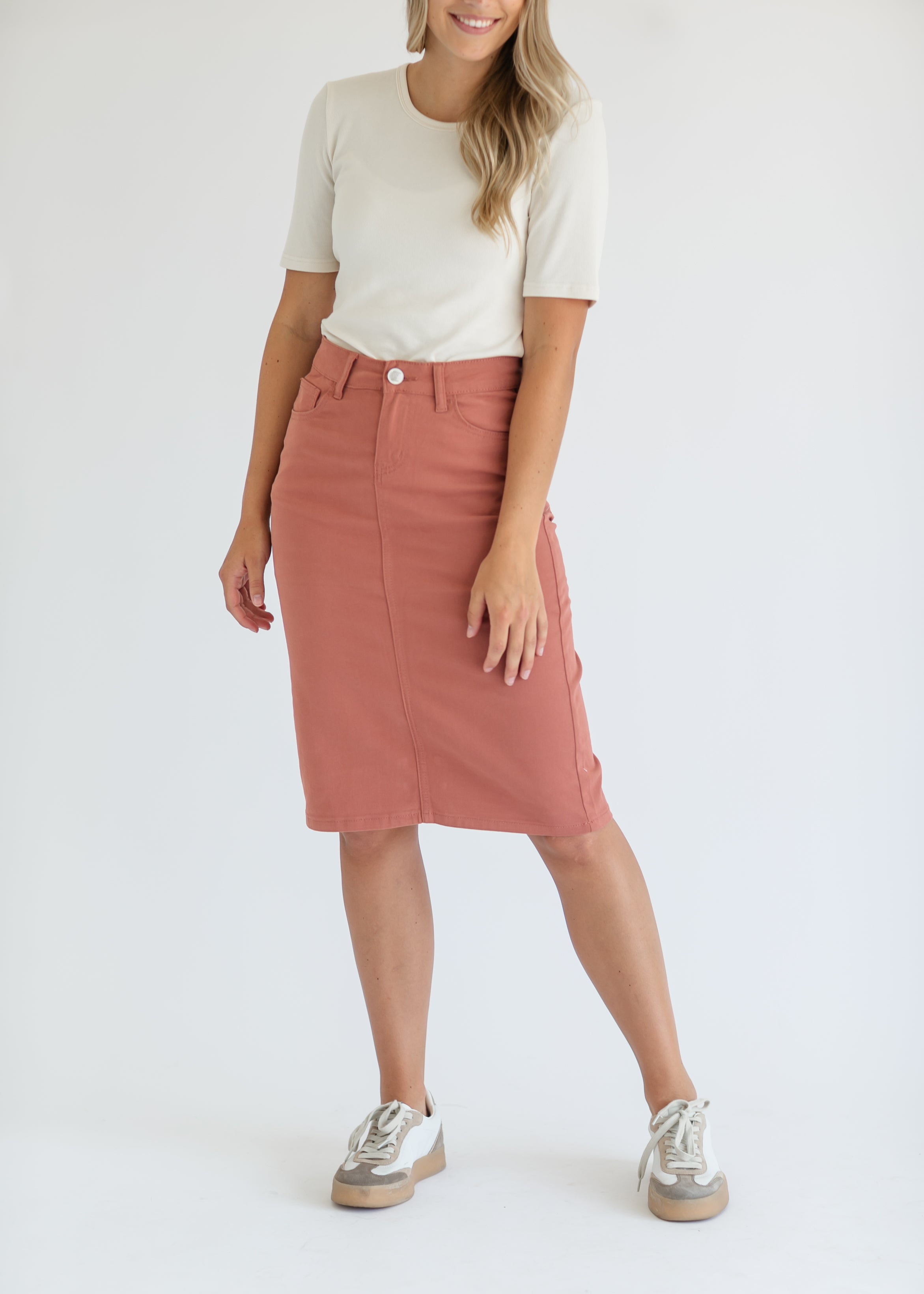 Remi Sienna Denim Midi Skirt | High-Rise Straight