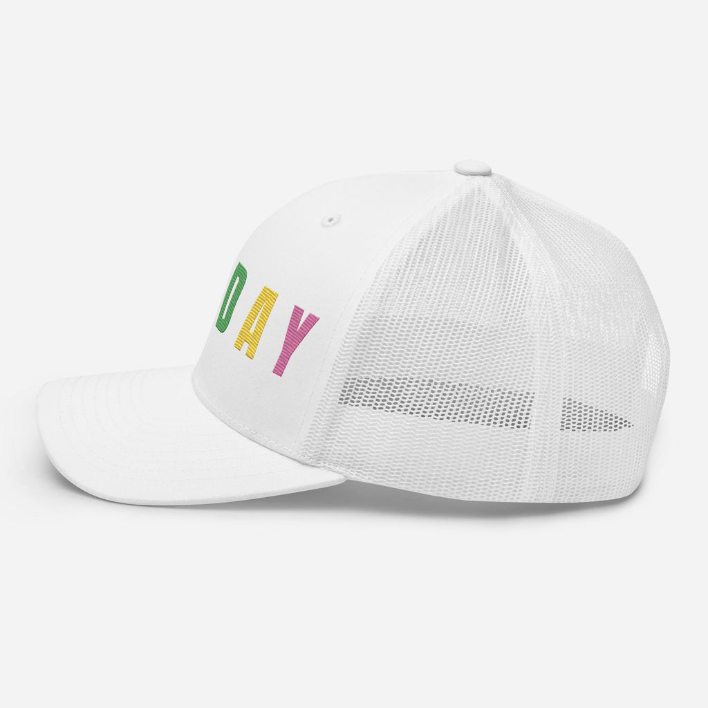 SUNDAY Embroidered Golf Hat for Women - Birdie Pop Collection