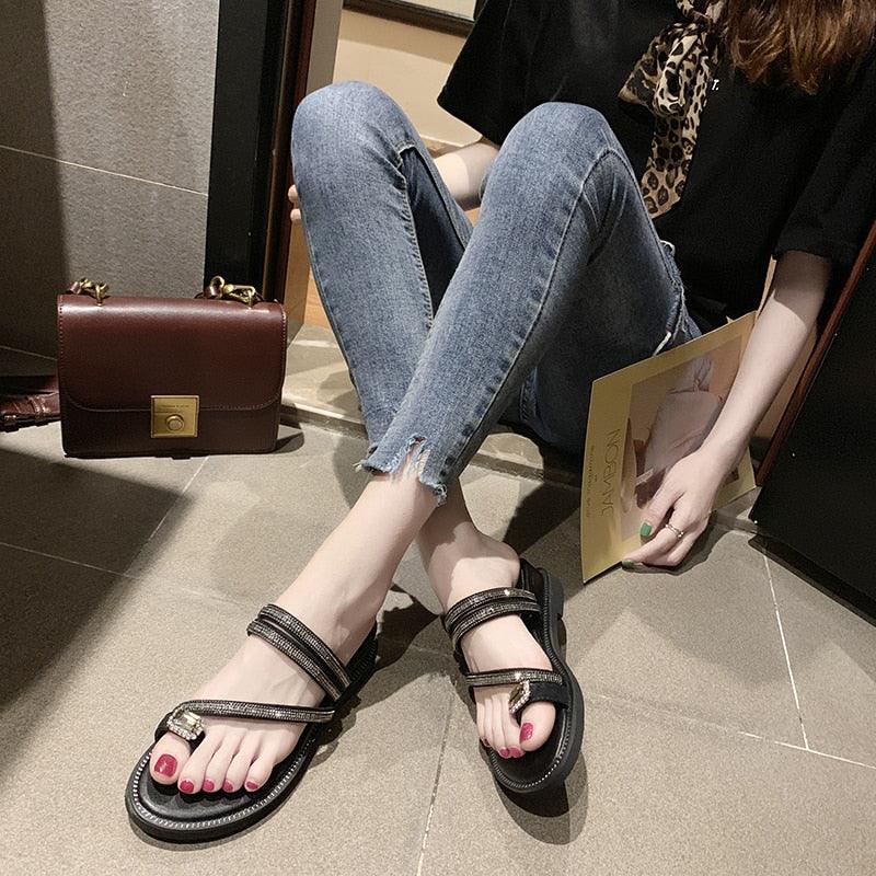 Women's Rhinestone Crystal Flat Sandals Casual Beach Flip Flops