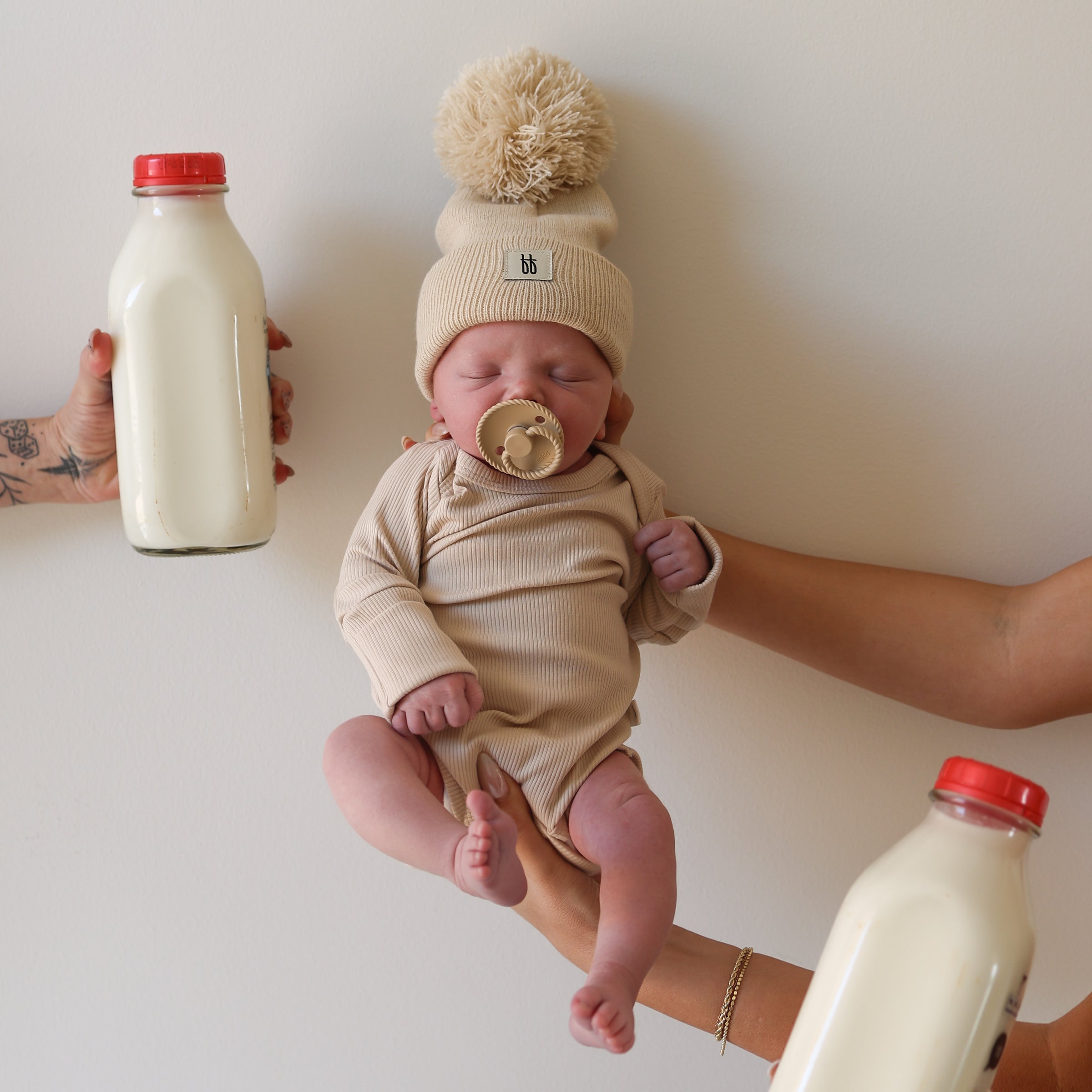 Ribbed Long Sleeve Bamboo Snapsuit in Cream for Baby - Image 5