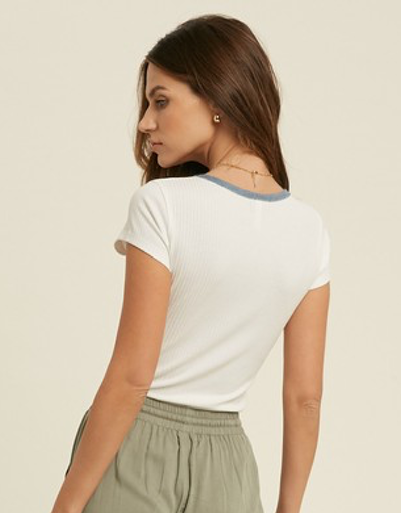 Ribbed Contrast Bodysuit with Short Sleeves and Scoop Neck