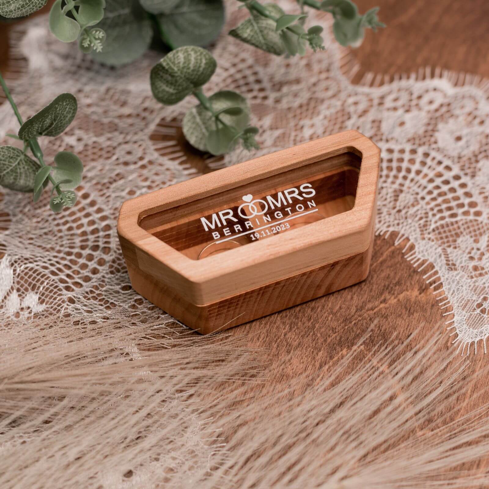 Handcrafted Alder Wood Wedding Ring Box with Clear Acrylic Lid