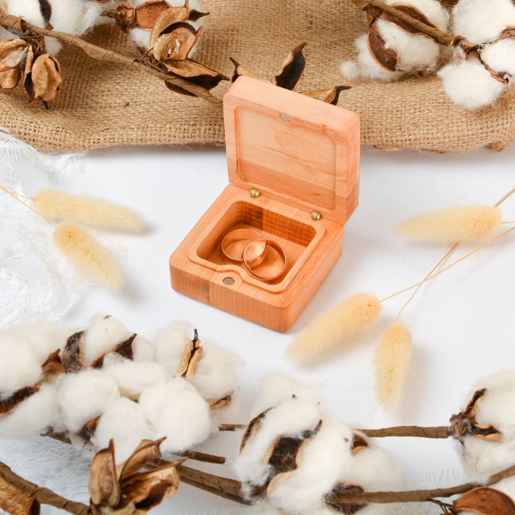 Minimalist Light-Brown Wooden Wedding Ring Box for Ceremony