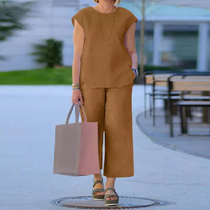Women's Round Neck Tank Top and Wide Leg Trousers Two-Piece Set - Image 9