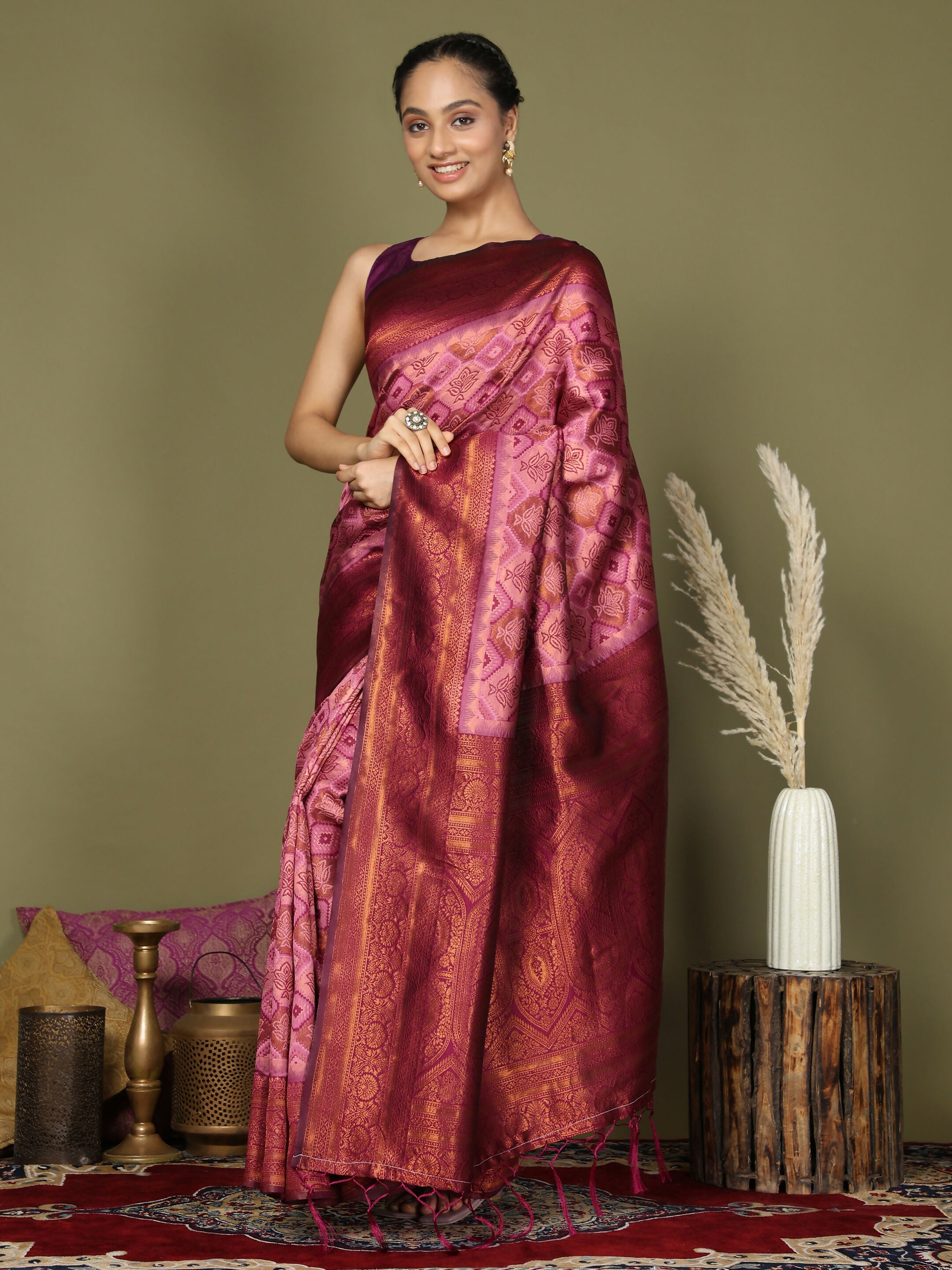 Light Pink Lichi Silk Saree with Magenta Blouse