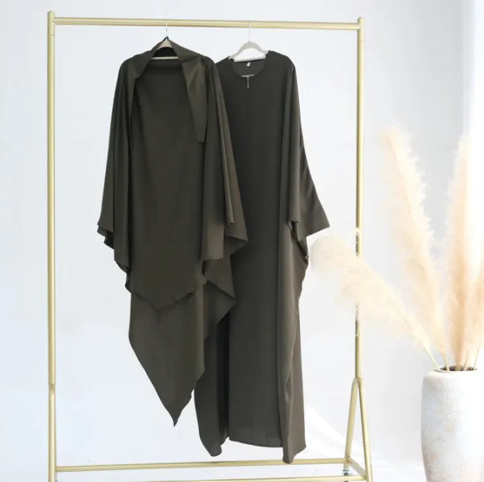 Crew-neck Batwing Sleeve Robe