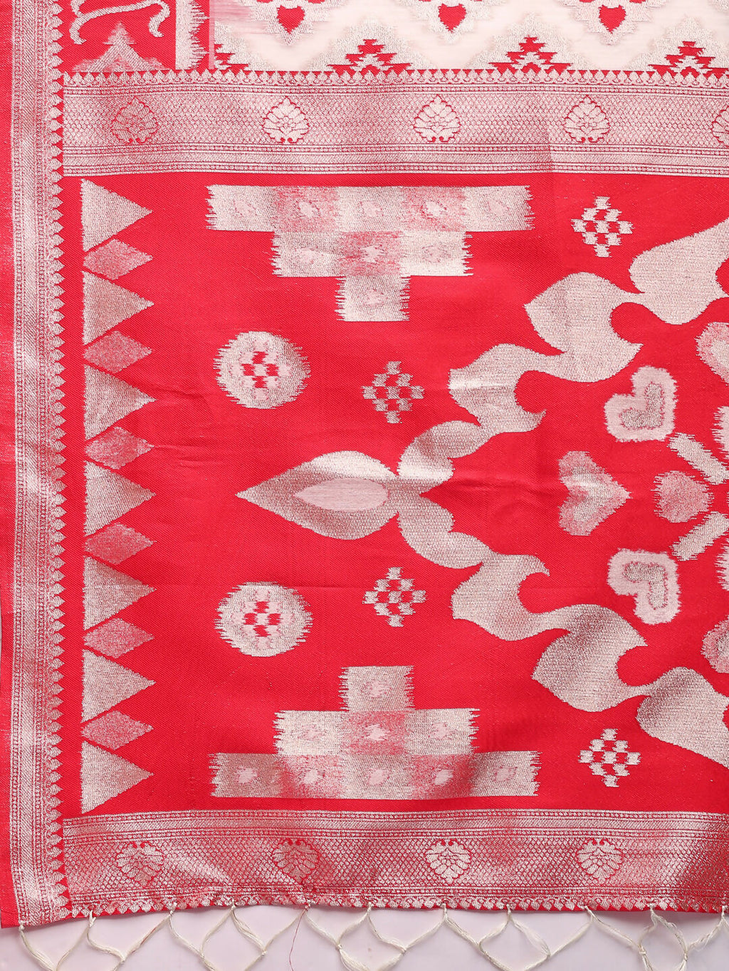 Red and White Linen Cotton Saree with Blouse Piece