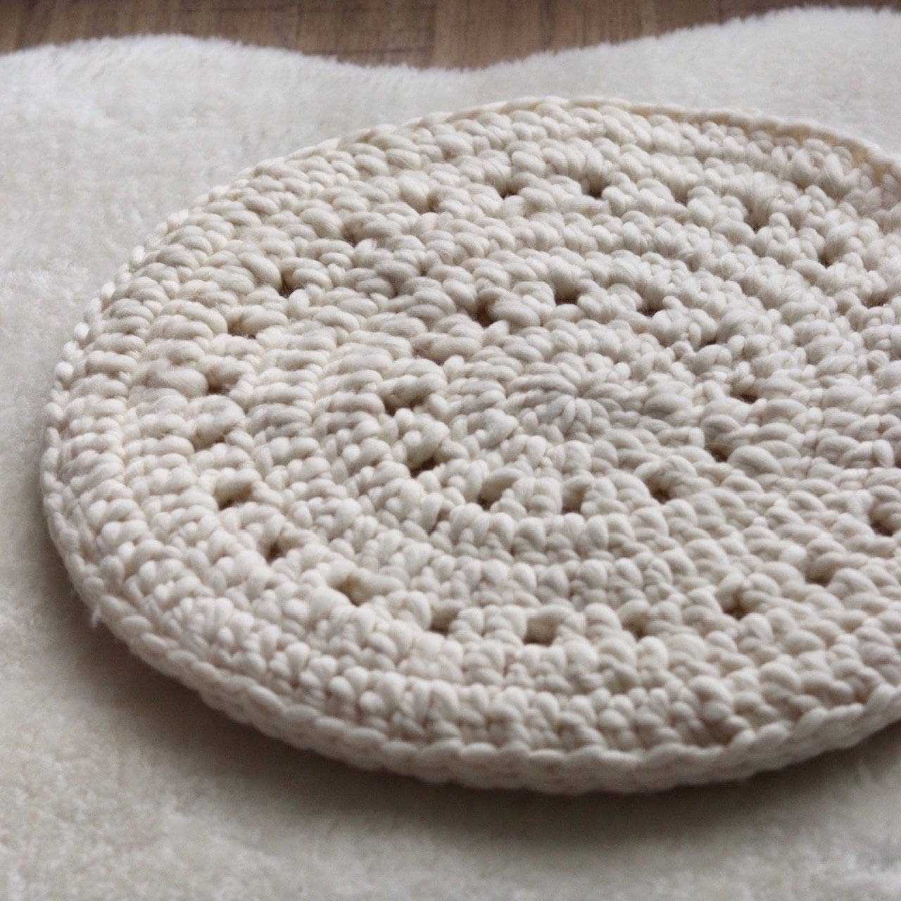 Sand Dollar Crochet Throw Pillow, Round Cream Knit Cushion