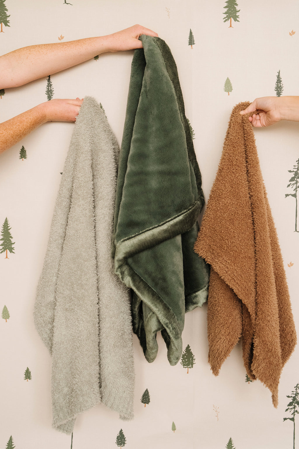 Pine Nature-Inspired Removable Wallpaper in Beige and Green