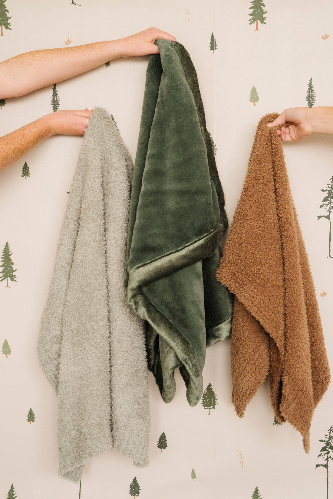 Pine Nature-Inspired Removable Wallpaper in Beige and Green