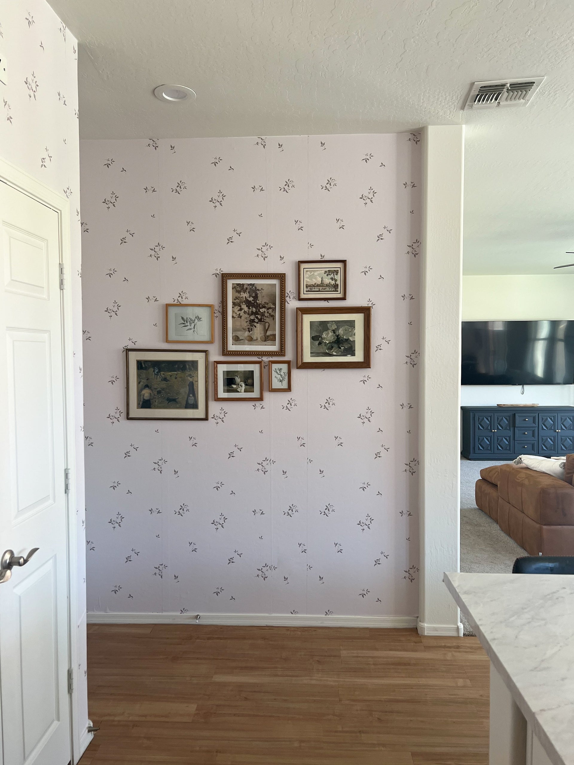 Nova Minimalist Wallpaper – Off-White & Taupe Farmhouse Decor