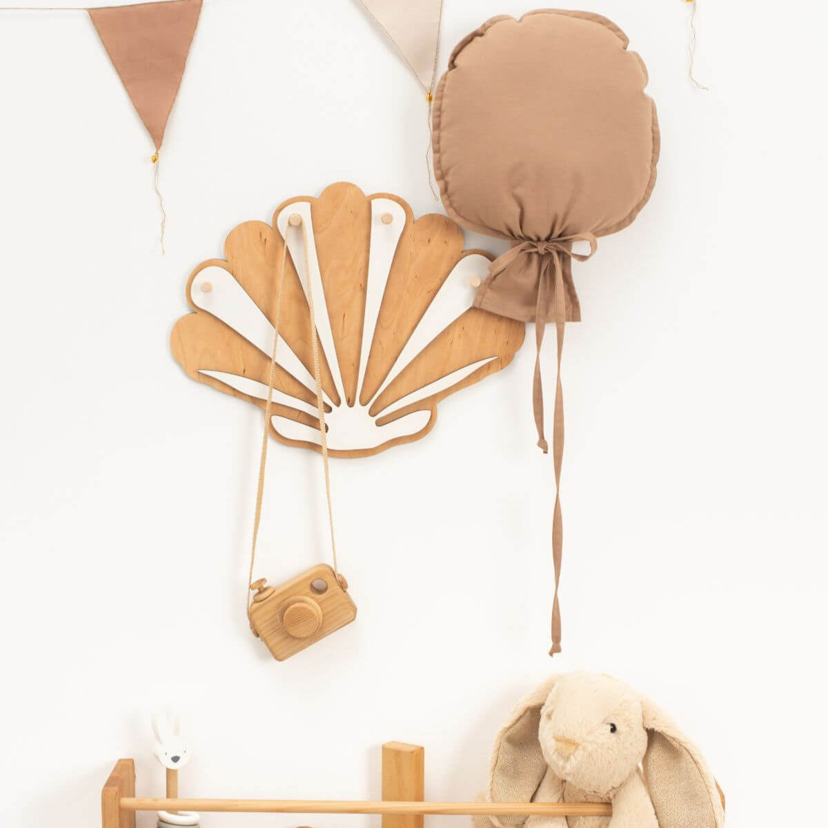 Sea Shell Wall Hanger for Nursery Coastal Minimalist Decor