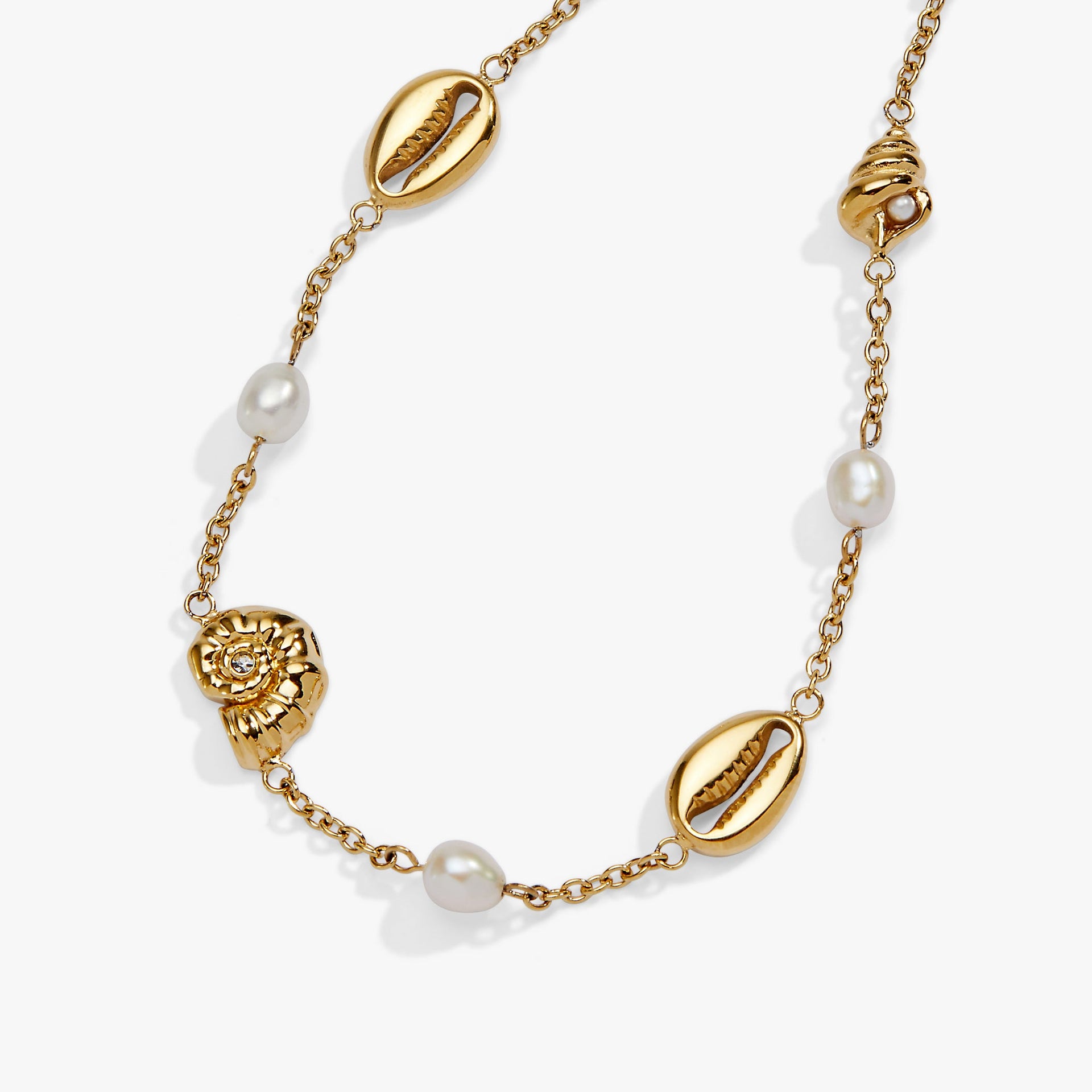 Seashell & Pearl Inline Charm Anklet in Gold Tone
