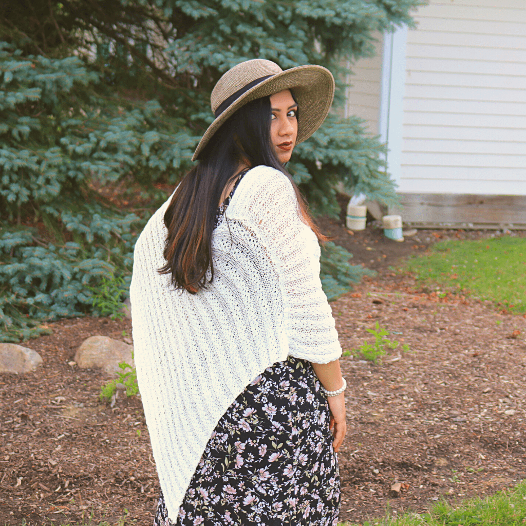 Serene Simplicity Poncho Knitting Pattern - Intermediate Level