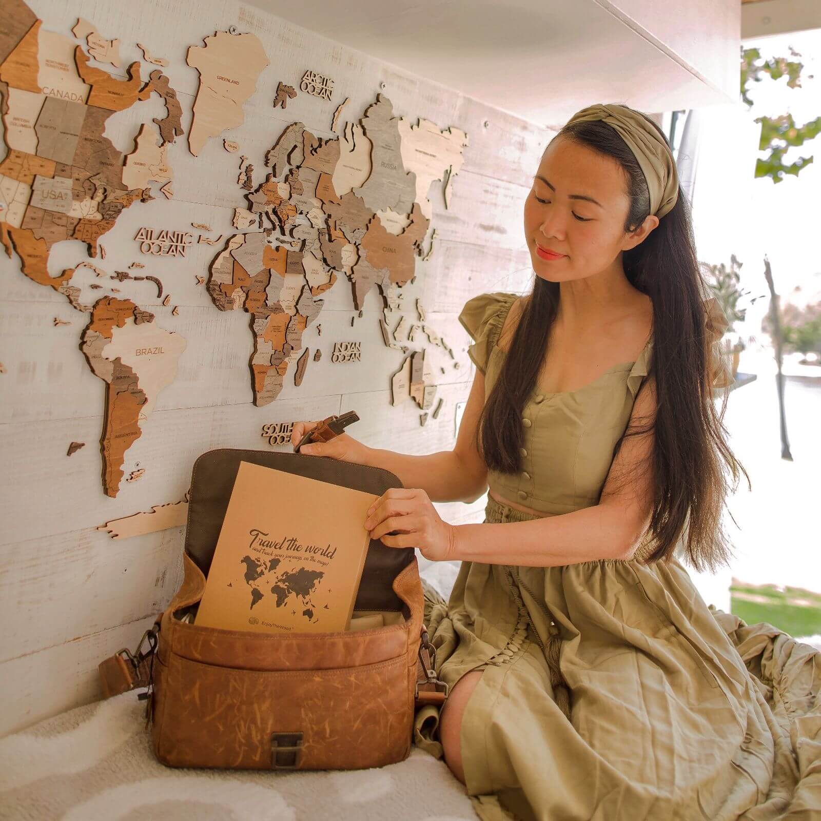 Travel World Map Wall Art Bundle with Photo Frames and Pins