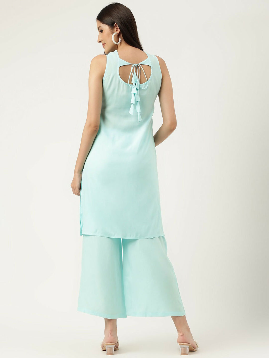 Blue Straight Kurta and Bottom Set with Intricate Embroidery
