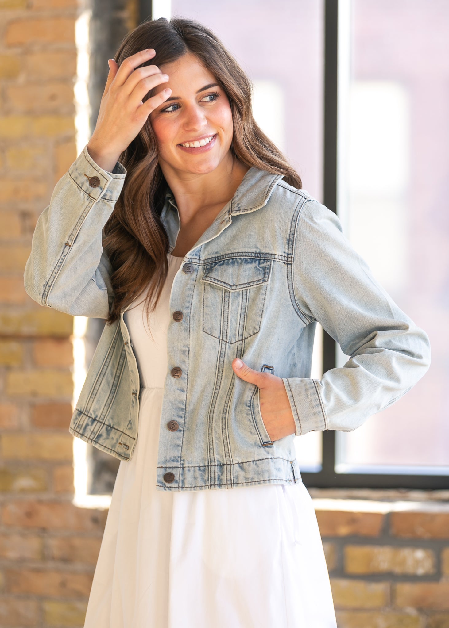 Shea Light Wash Denim Jacket | Women's Trucker