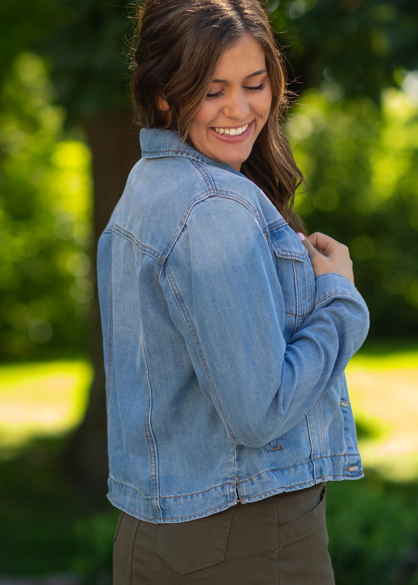 Shea Medium Wash Lightweight Denim Jacket | Women's