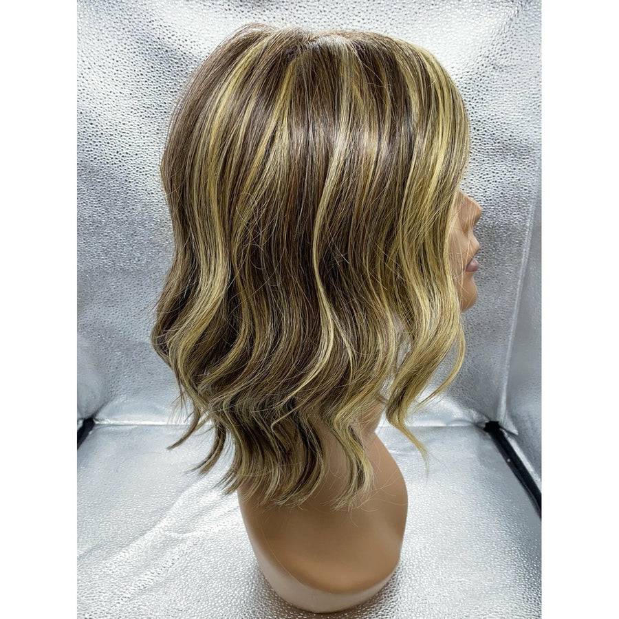 Simmer Elite Heat-Friendly Synthetic Wig by Raquel Welch