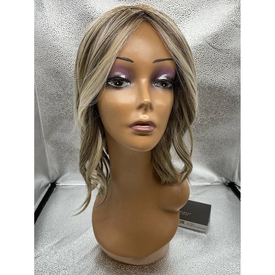 Simmer Elite Heat-Friendly Synthetic Wig by Raquel Welch