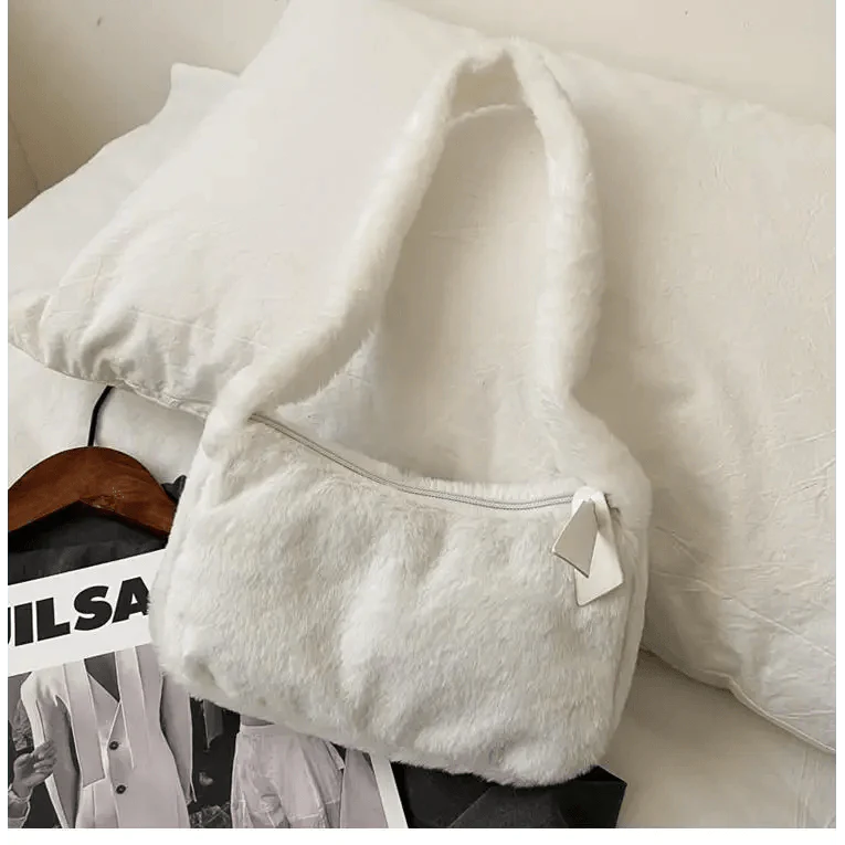 Fluffy Plush Shoulder Bag - Soft Winter Designer Clutch for Girls