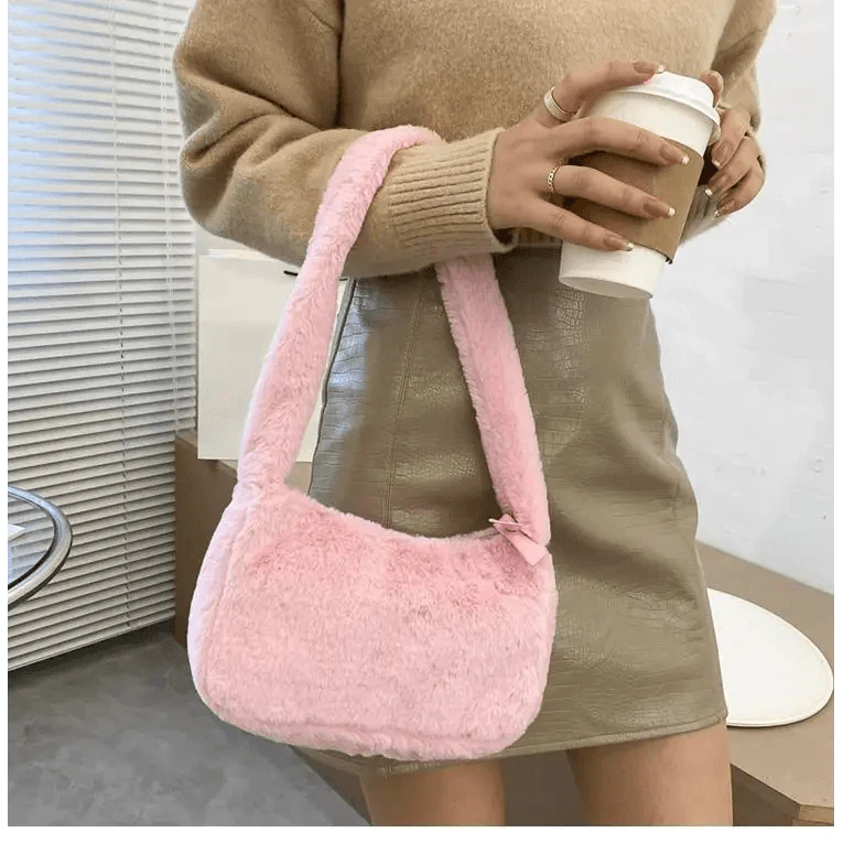 Fluffy Plush Shoulder Bag - Soft Winter Designer Clutch for Girls