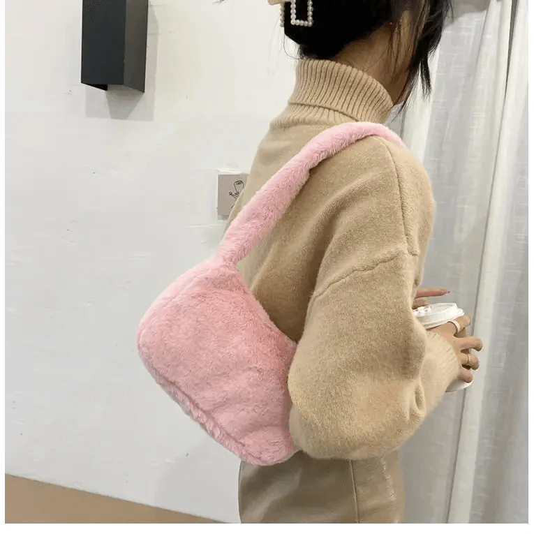 Fluffy Plush Shoulder Bag - Soft Winter Designer Clutch for Girls